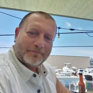 Meet your Posher, Serge